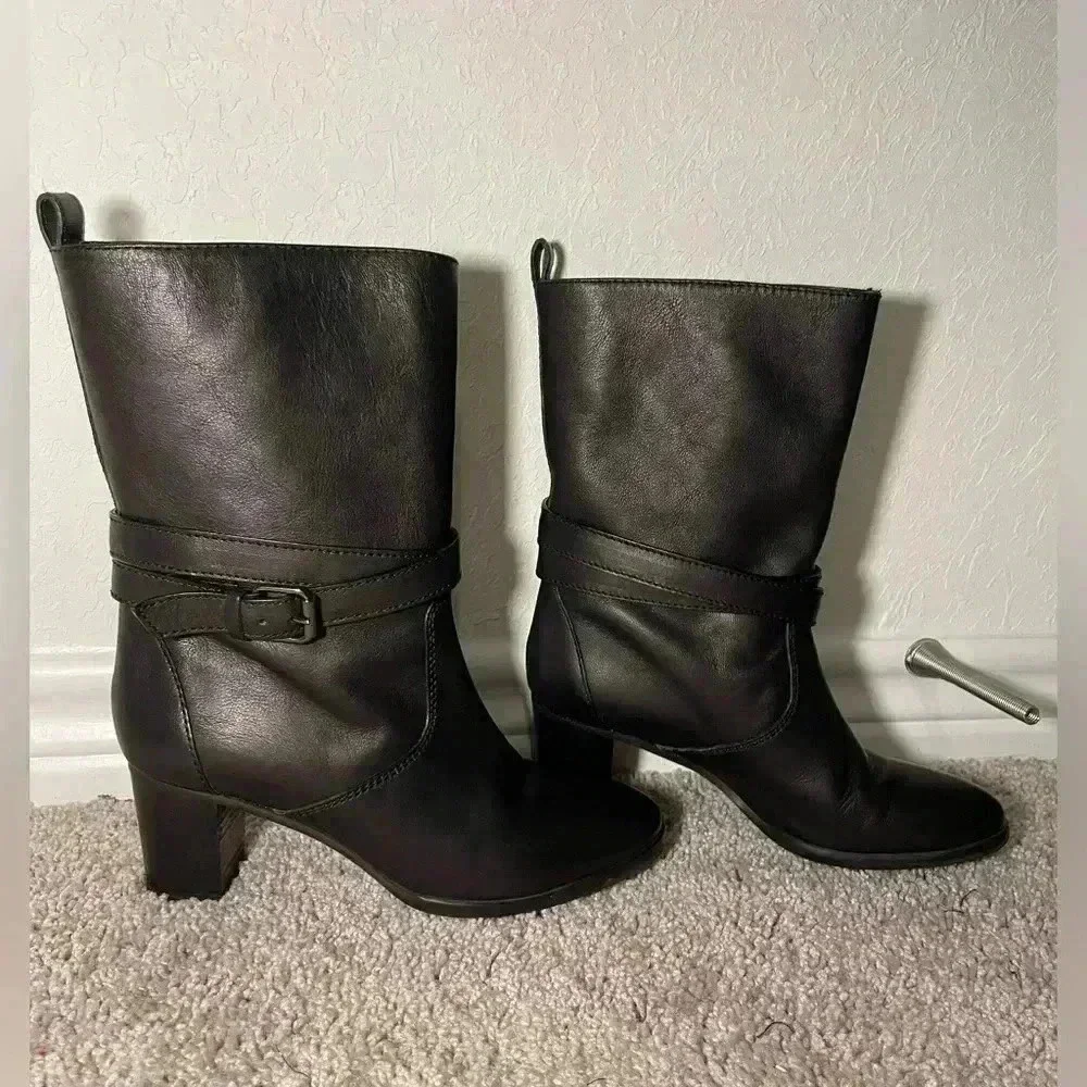 J CREW Extended Calf Black Leather Boots with Buckle Womens Size 7